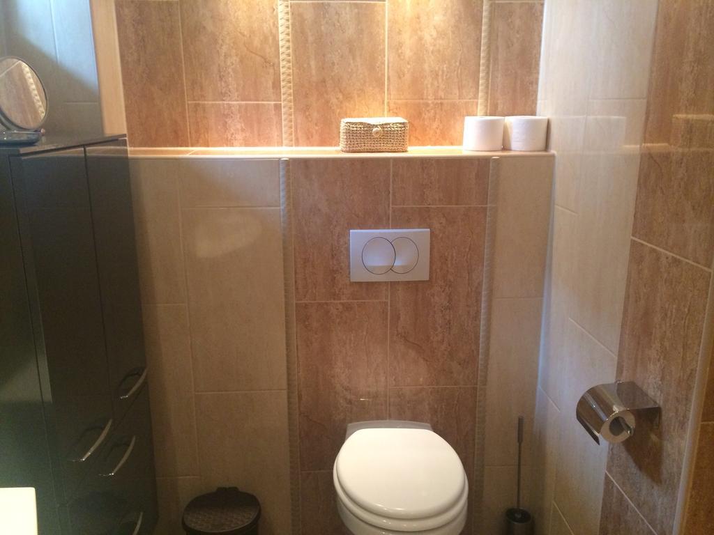 Leiner Apartman Hévíz الغرفة الصورة