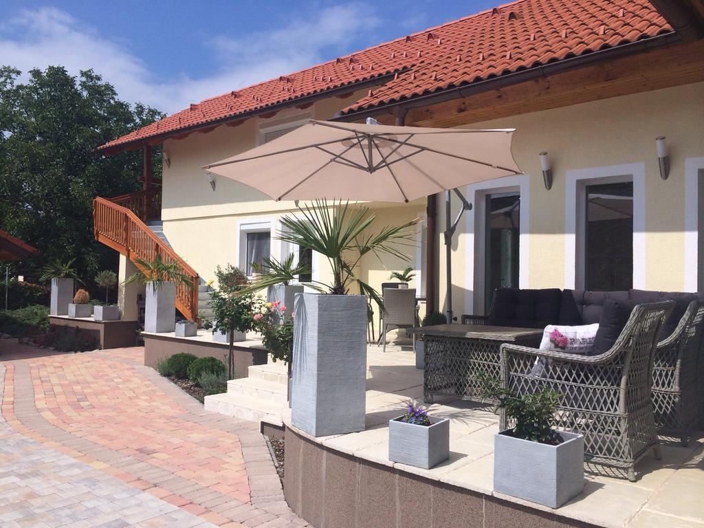 Leiner Apartman Hévíz الغرفة الصورة